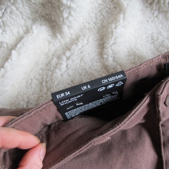 NWT H&M Divided Shorts - Picture 9 of 10